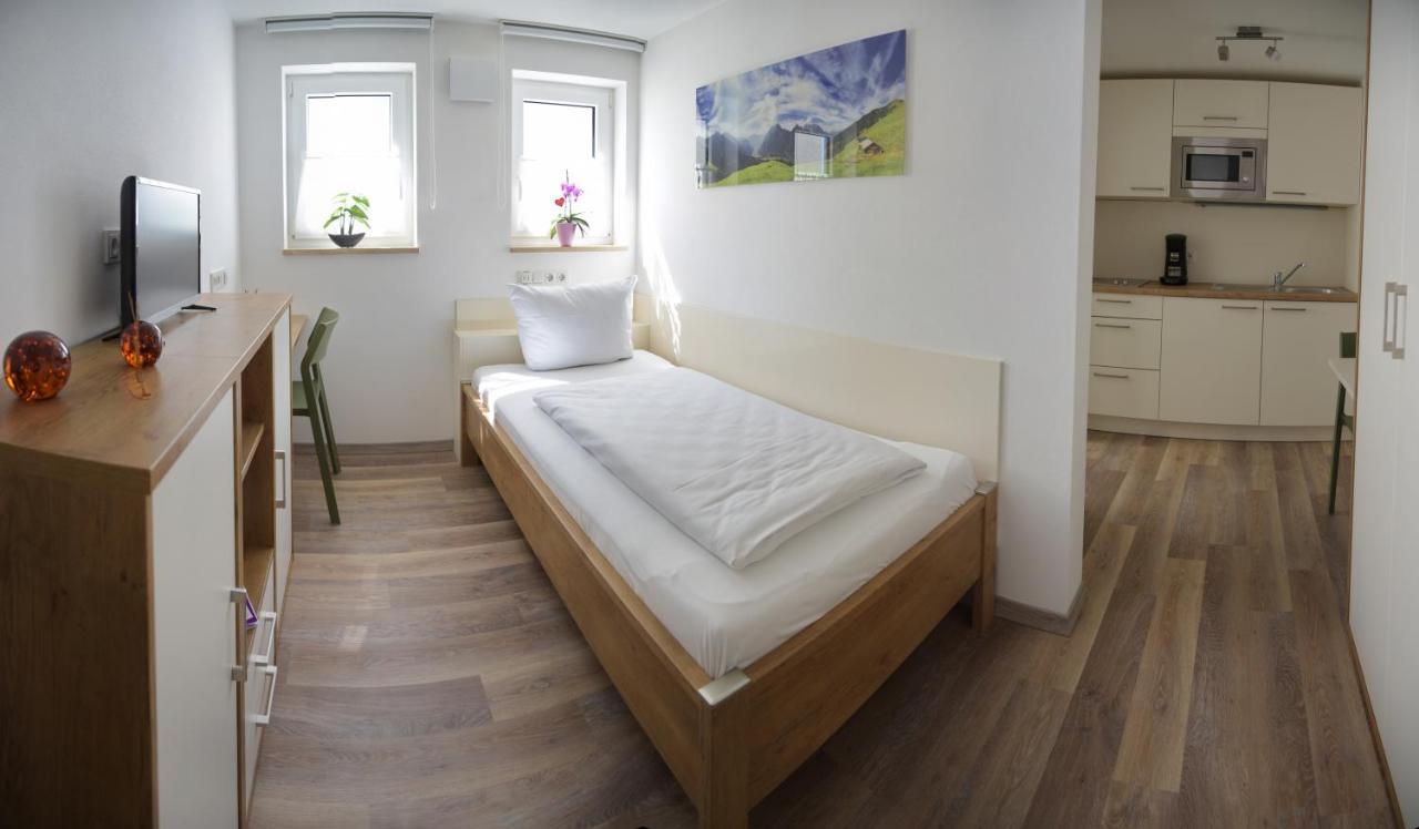 Boardinghouse Jungwirth-Wohnzeit Hotel Demling Exterior photo